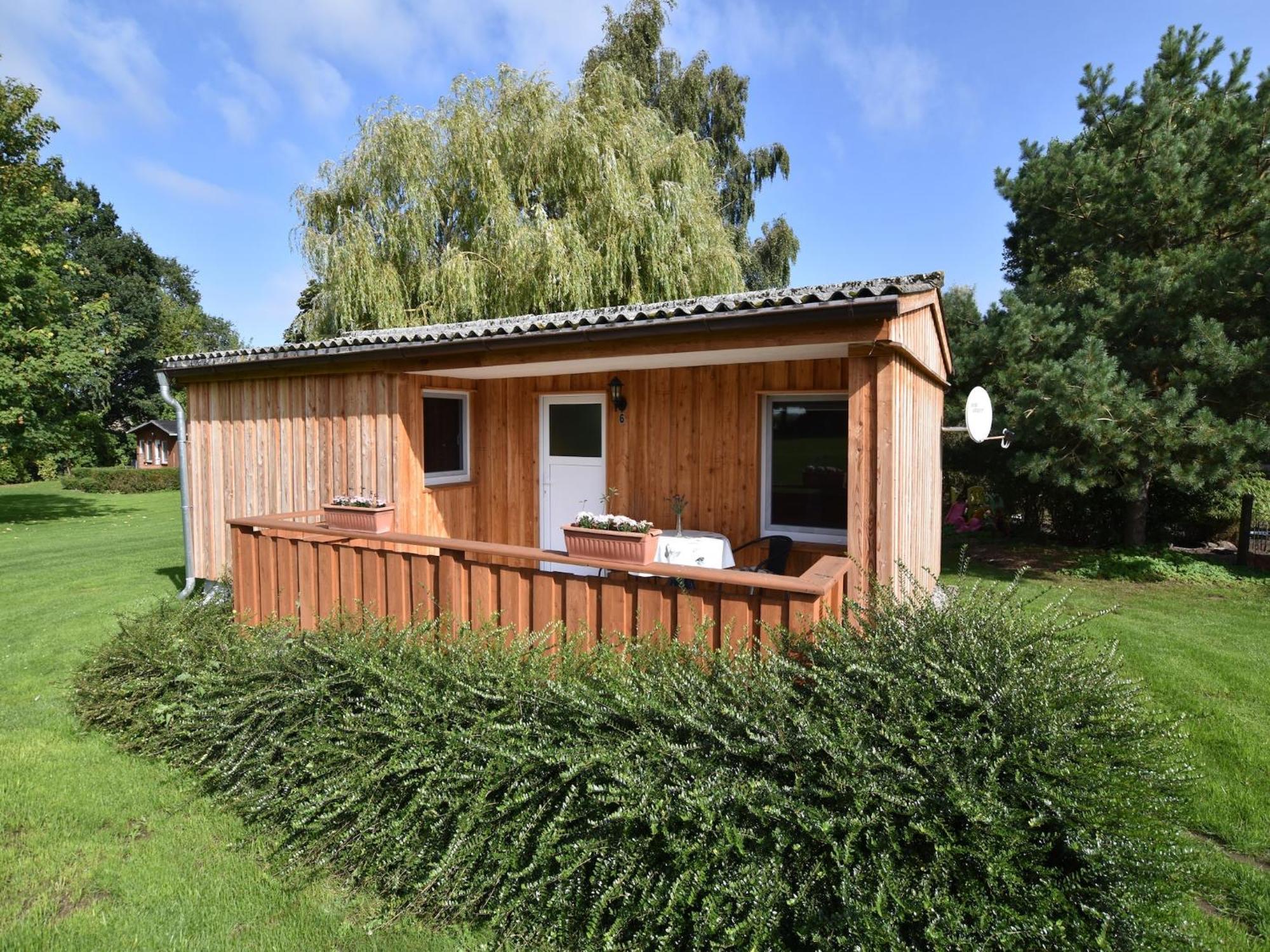 Quaint Bungalow Near Insel Poel With Garden Exterior photo