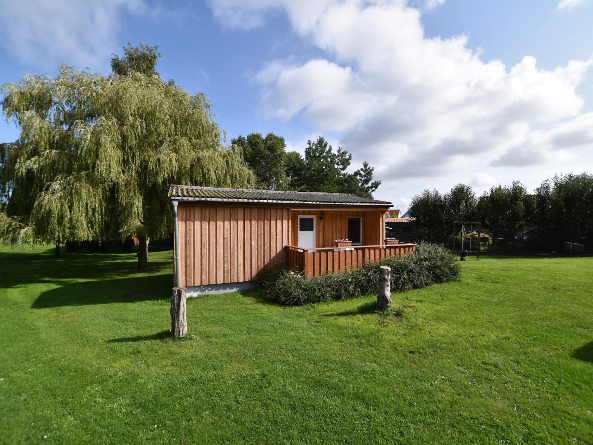 Quaint Bungalow Near Insel Poel With Garden Exterior photo