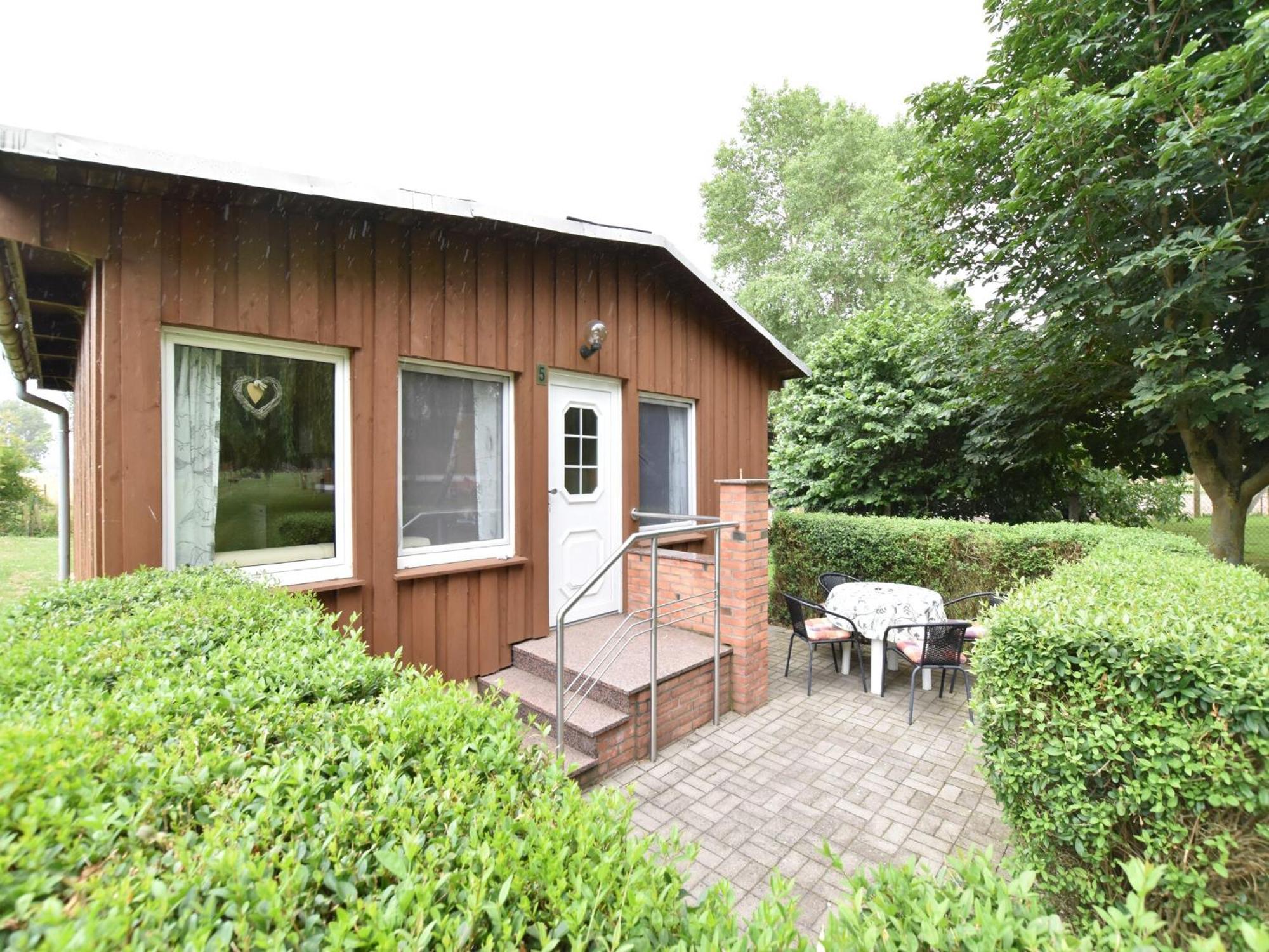 Quaint Bungalow Near Insel Poel With Garden Exterior photo